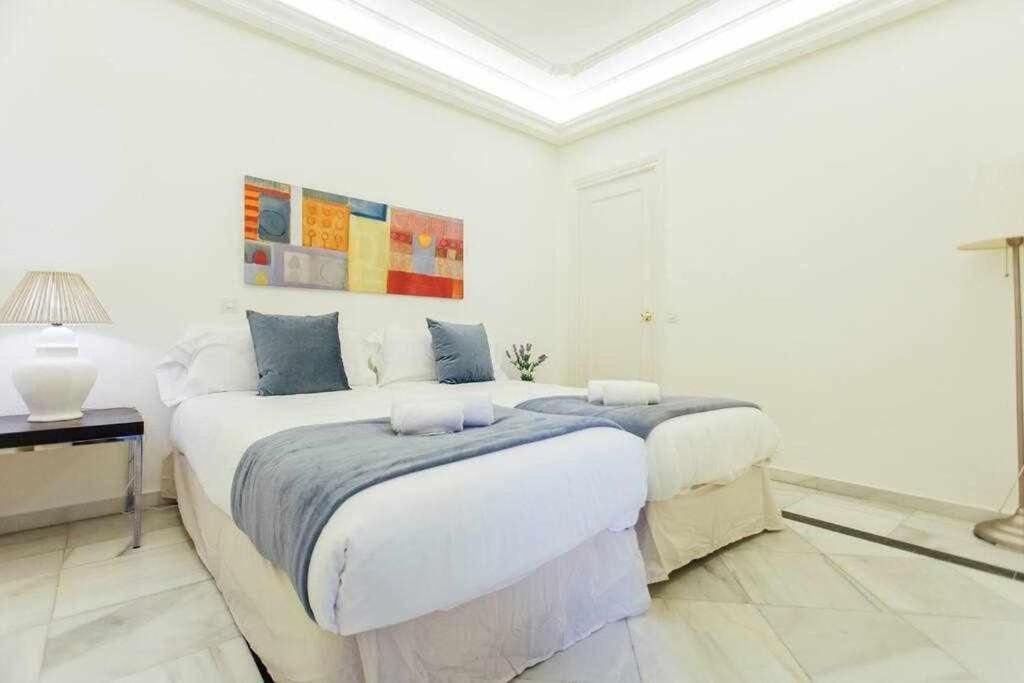 Apartamento Boutique Abades Sevilla Exterior foto