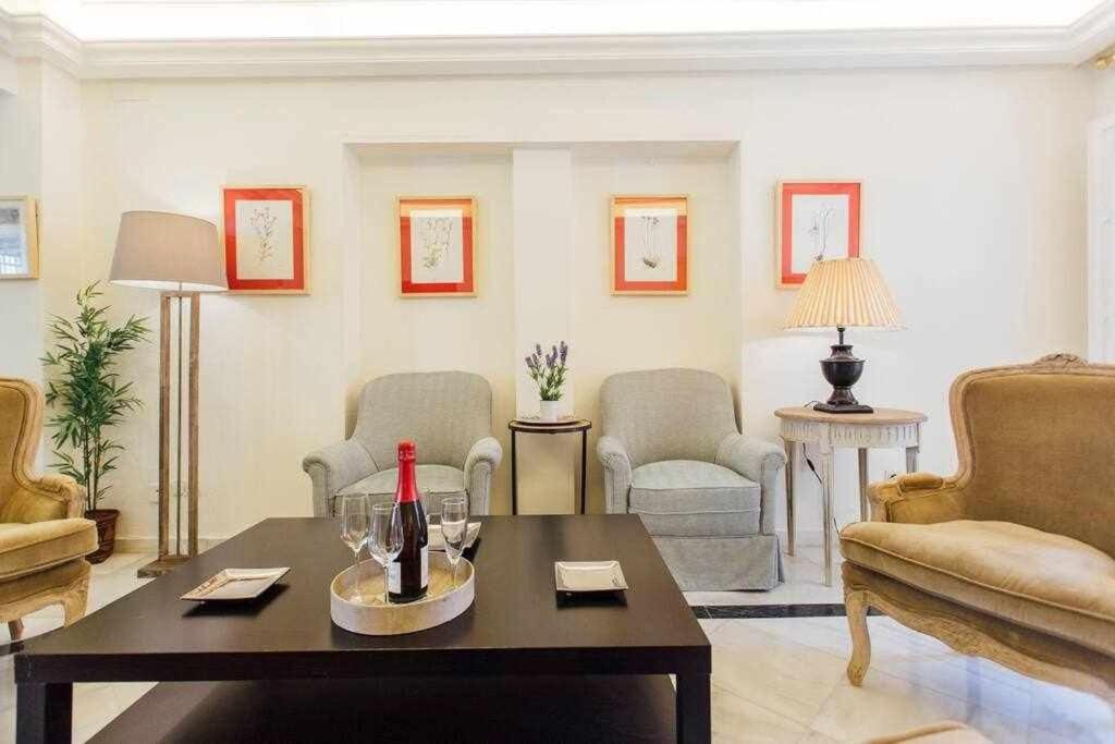 Apartamento Boutique Abades Sevilla Exterior foto